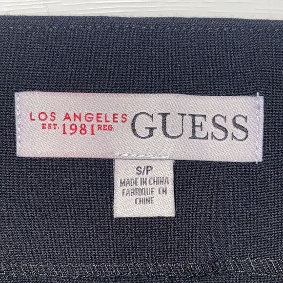 Guess Front Split Solid Black Mini Skirt Size Small - Picture 4 of 11